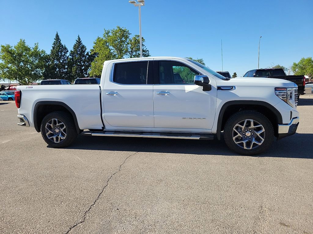 2026 GMC Sierra 1500 SLT - Photo 12