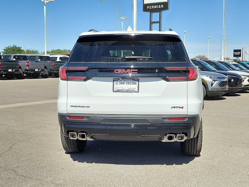 2026 GMC Acadia AT4 - Photo 11