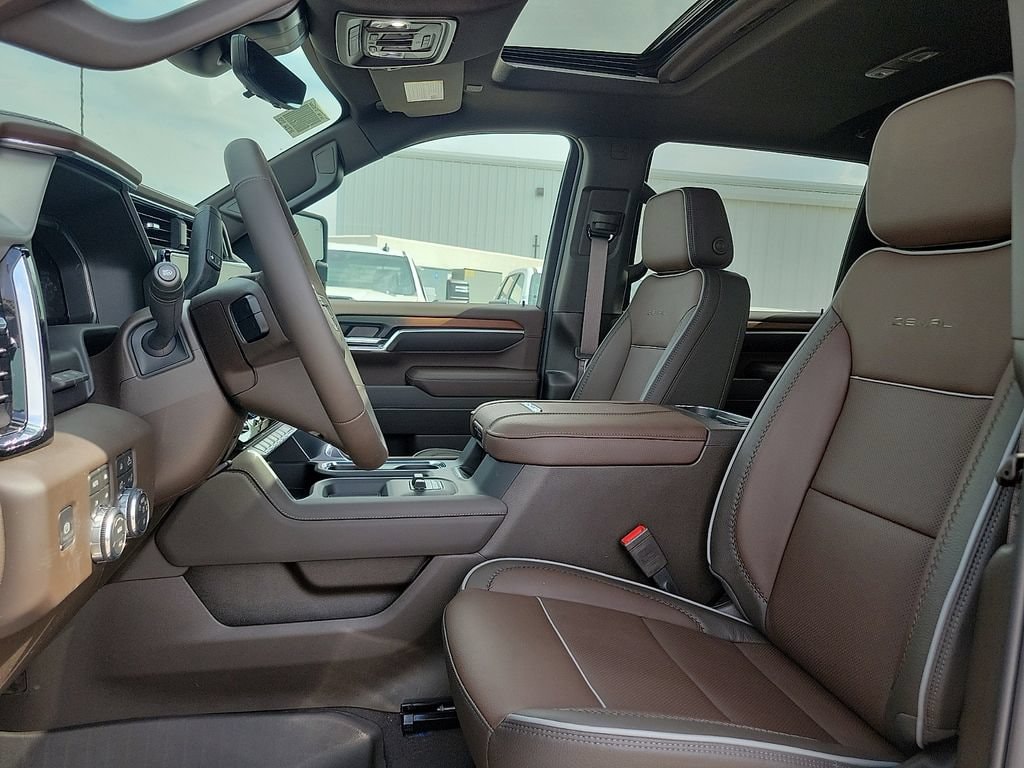 2026 GMC Sierra 3500HD Denali - Photo 23