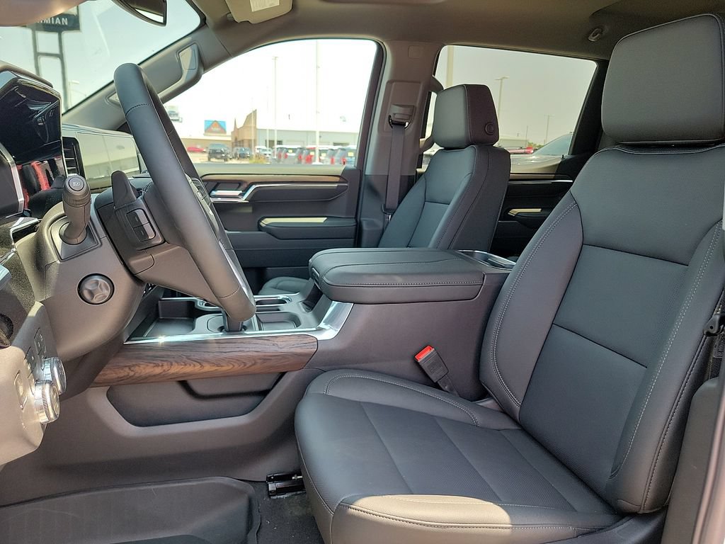 2026 GMC Sierra 1500 SLT - Photo 22