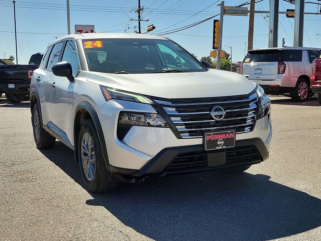 Used 2024 Nissan Rogue S