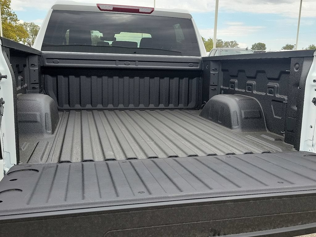2026 GMC Sierra 1500 Pro - Photo 18