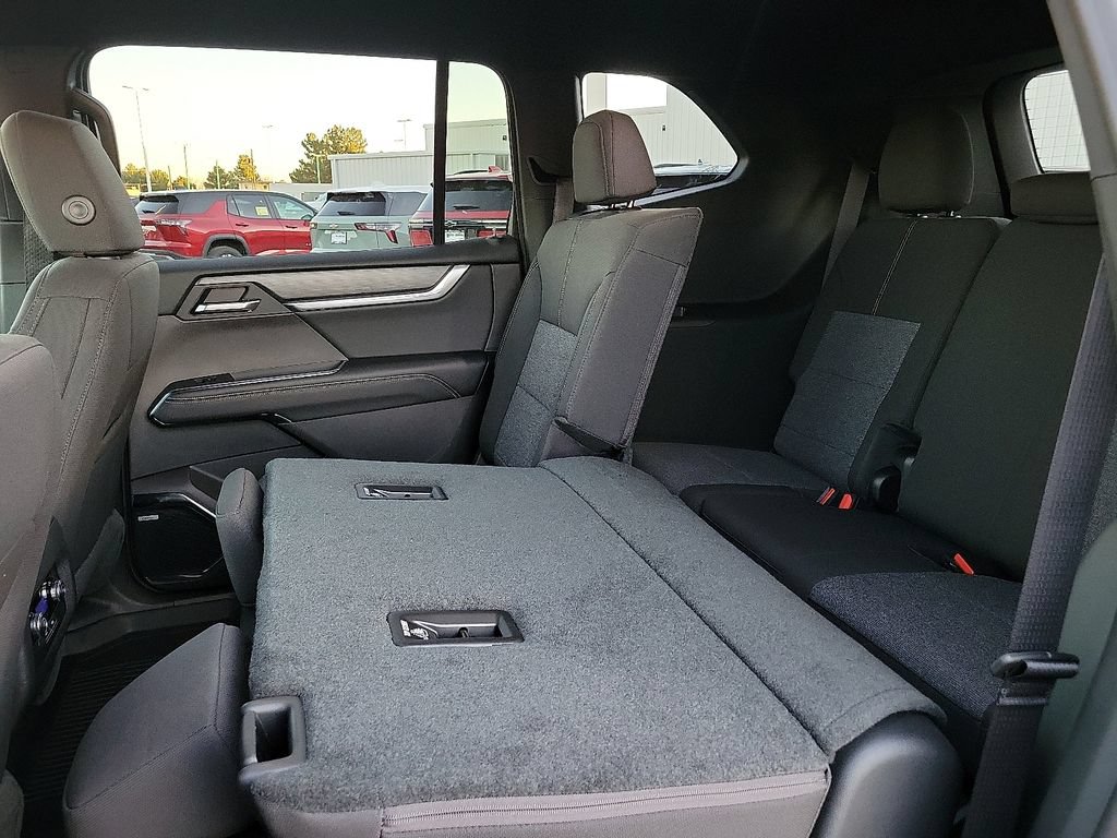 2026 GMC Acadia Elevation - Photo 18