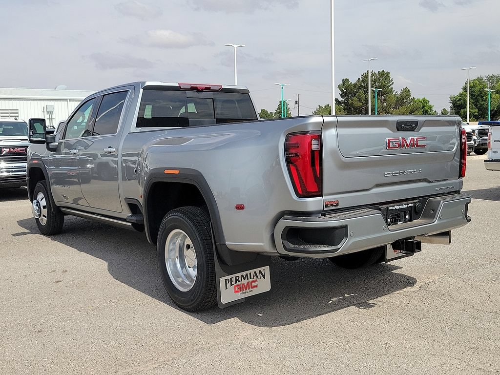 2026 GMC Sierra 3500HD Denali - Photo 8