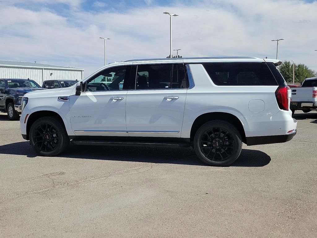 2026 GMC Yukon XL Elevation - Photo 6