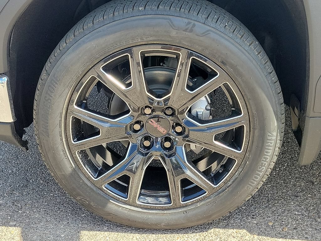 2026 GMC Sierra 1500 SLT - Photo 17