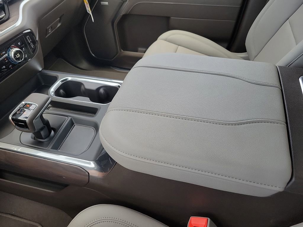 2026 GMC Sierra 1500 SLT - Photo 25