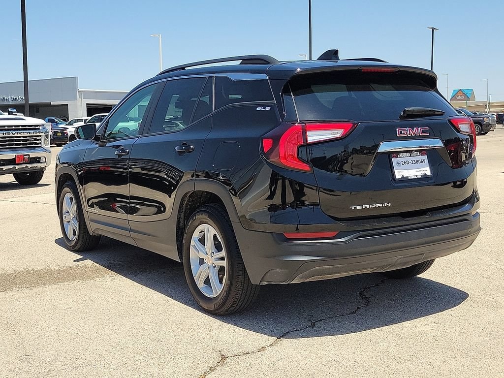 Used 2024 GMC Terrain SLE SUV