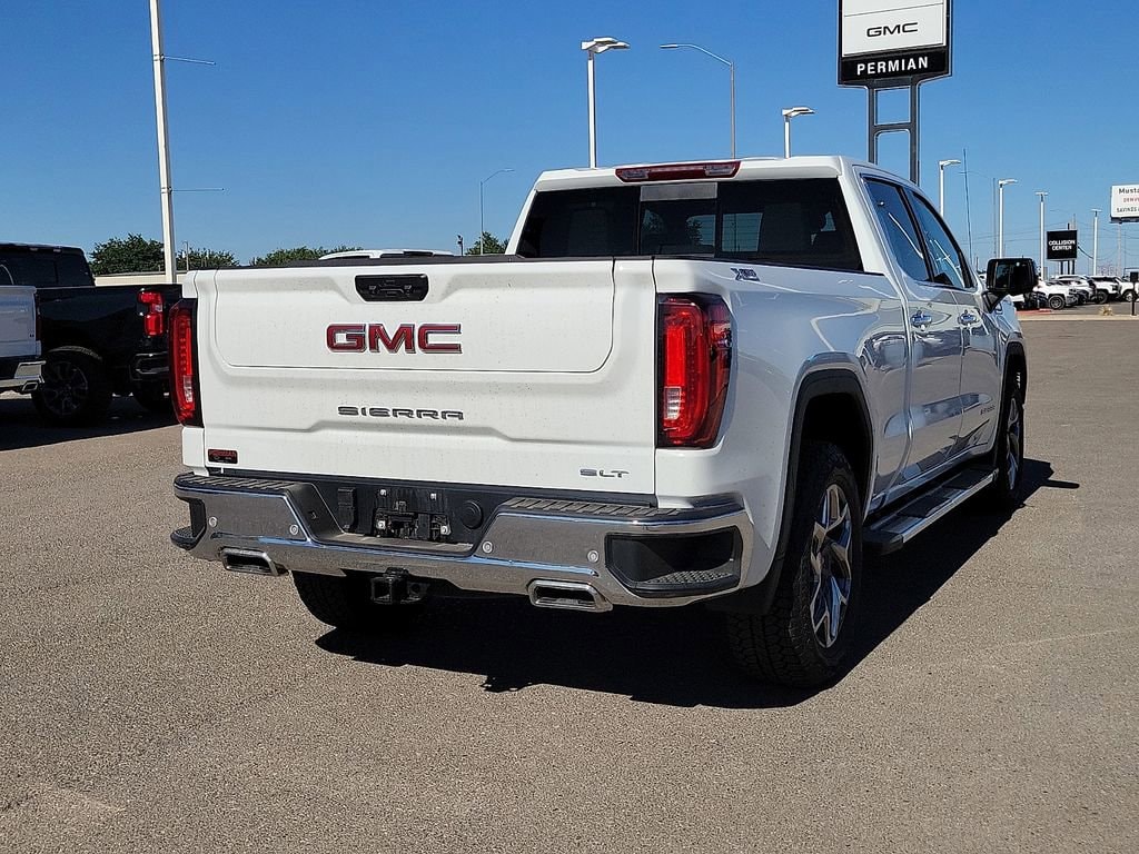 2026 GMC Sierra 1500 SLT - Photo 10