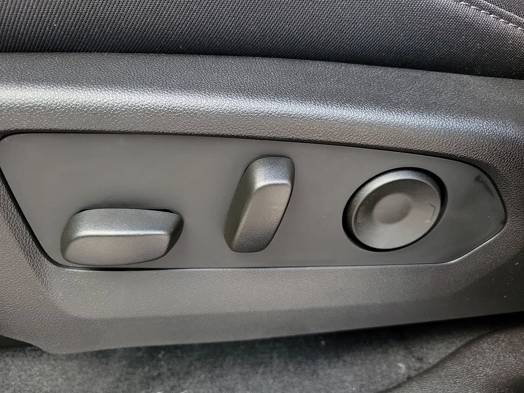 2026 GMC Canyon Elevation - Photo 24