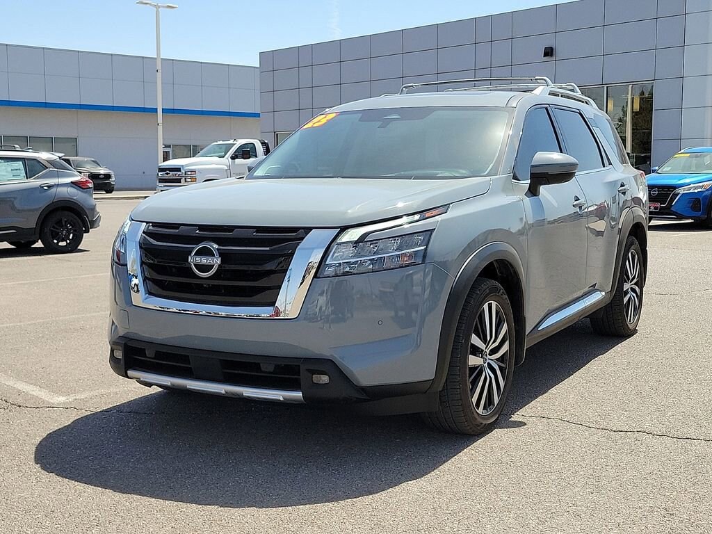 Used 2023 Nissan Pathfinder Platinum