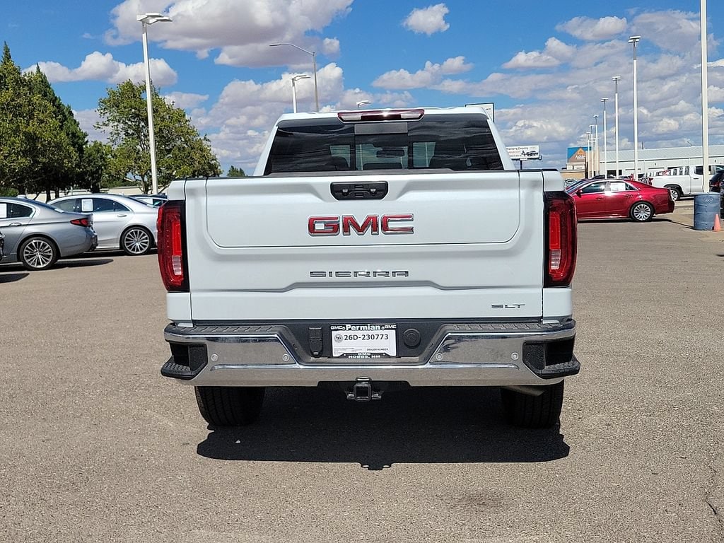 2026 GMC Sierra 1500 SLT - Photo 11