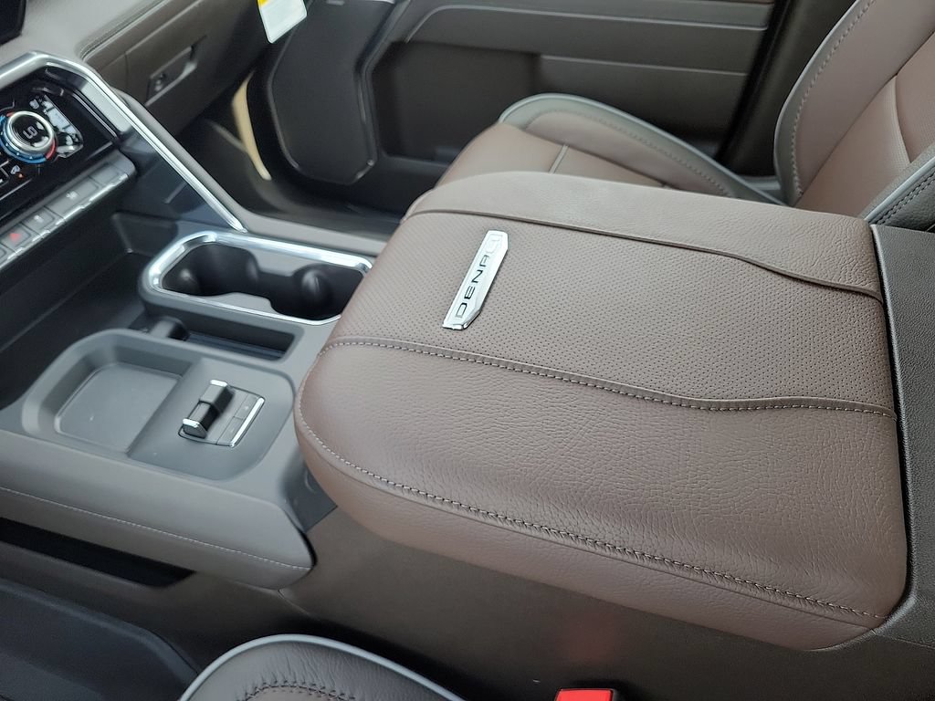 2026 GMC Sierra 3500HD Denali - Photo 29