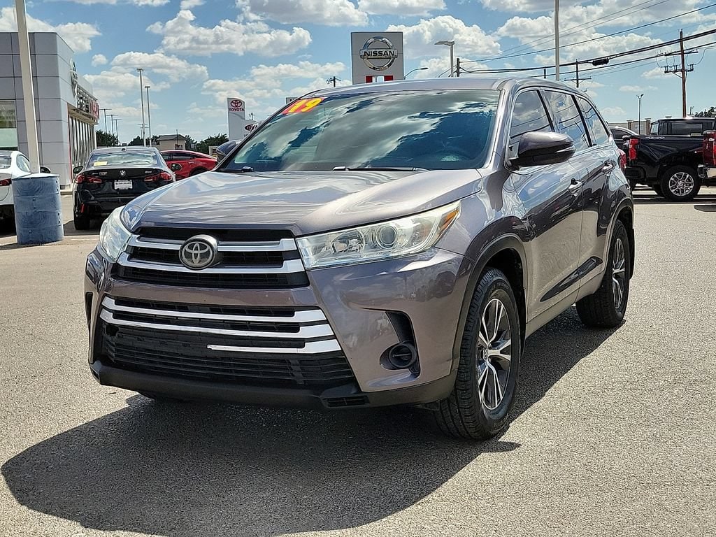 Used 2019 Toyota Highlander LE