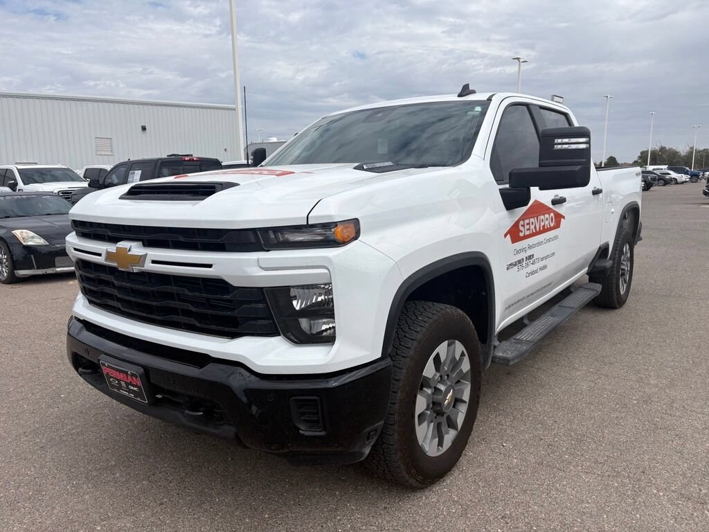 Used 2025 Chevrolet Silverado 2500 HD Custom Truck