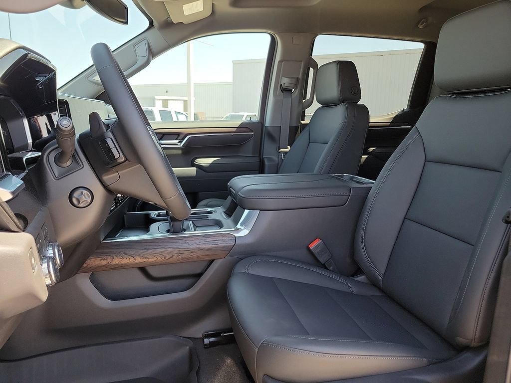 2026 GMC Sierra 1500 SLT - Photo 23