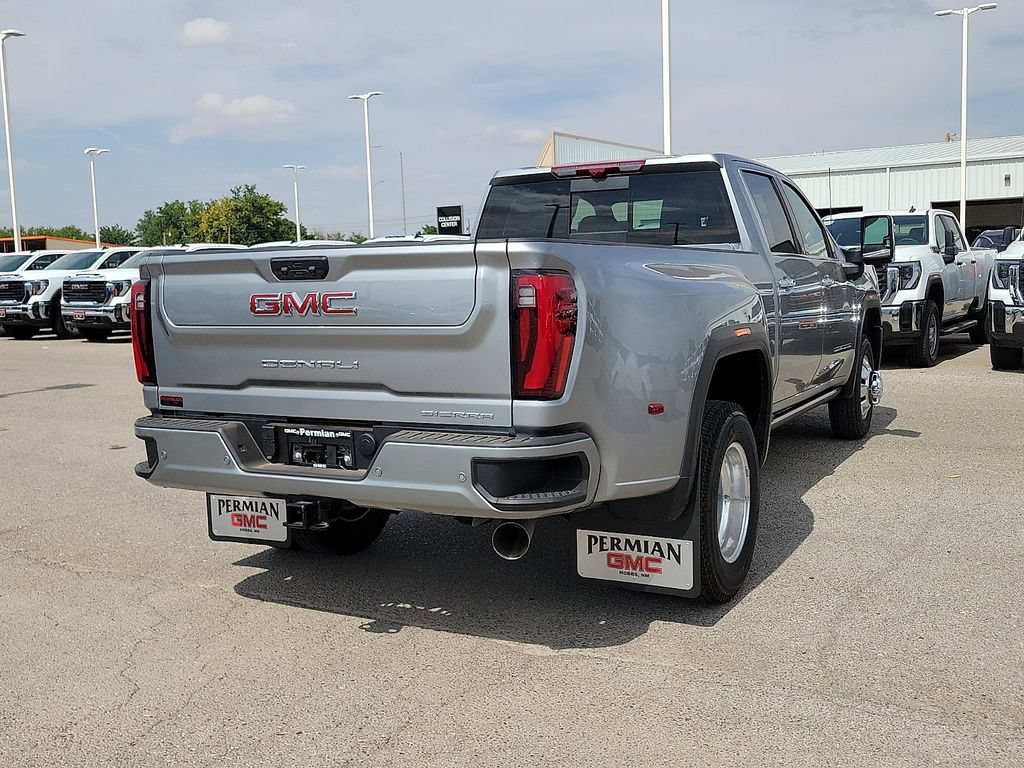 2026 GMC Sierra 3500HD Denali - Photo 12