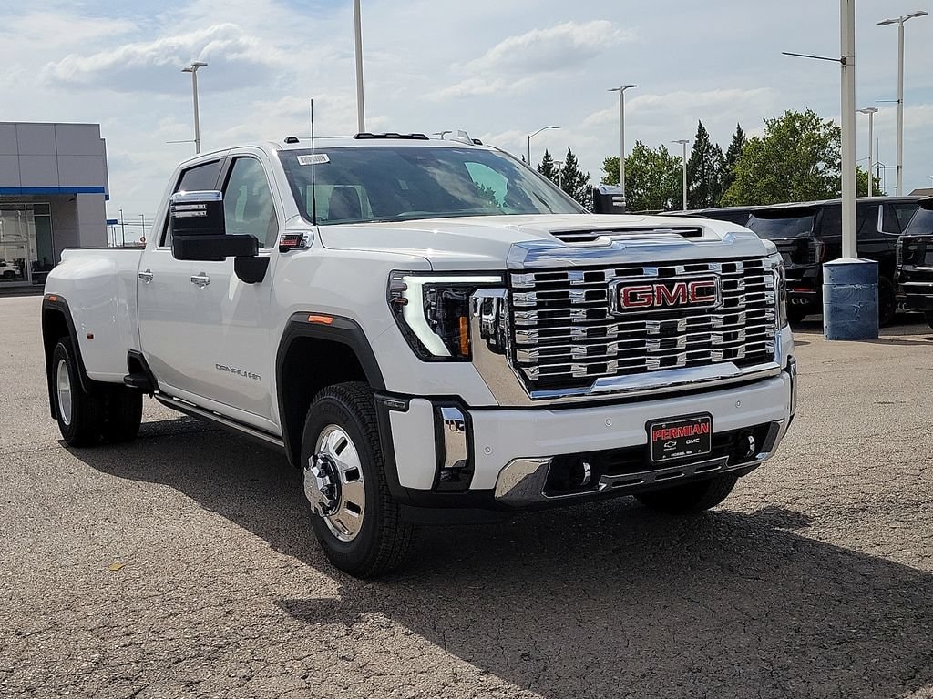 New 2026 GMC Sierra 3500 HD Denali DRW Truck