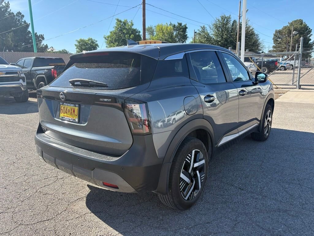 Used 2025 Nissan Kicks SV
