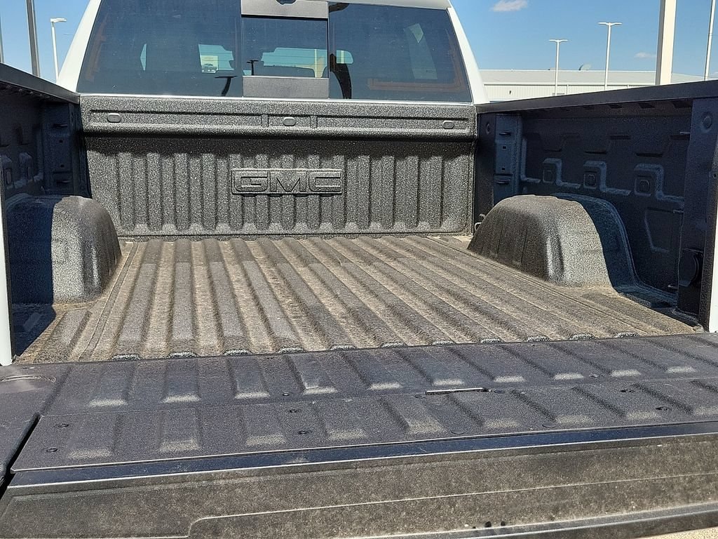 2026 GMC Sierra 1500 AT4 - Photo 18