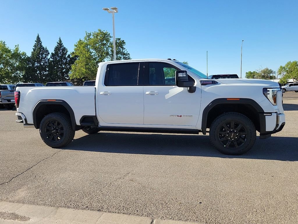 2026 GMC Sierra 2500HD AT4 - Photo 12