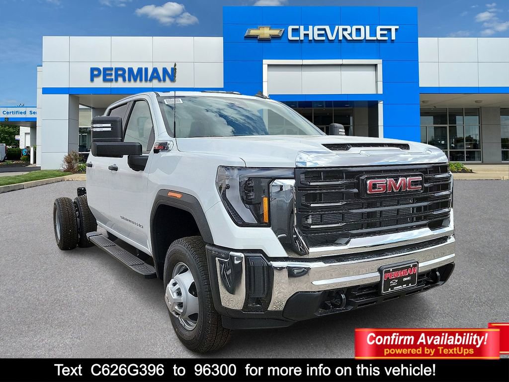 2026 GMC Sierra 4WD Crew Cab Standard Box Pro's photo