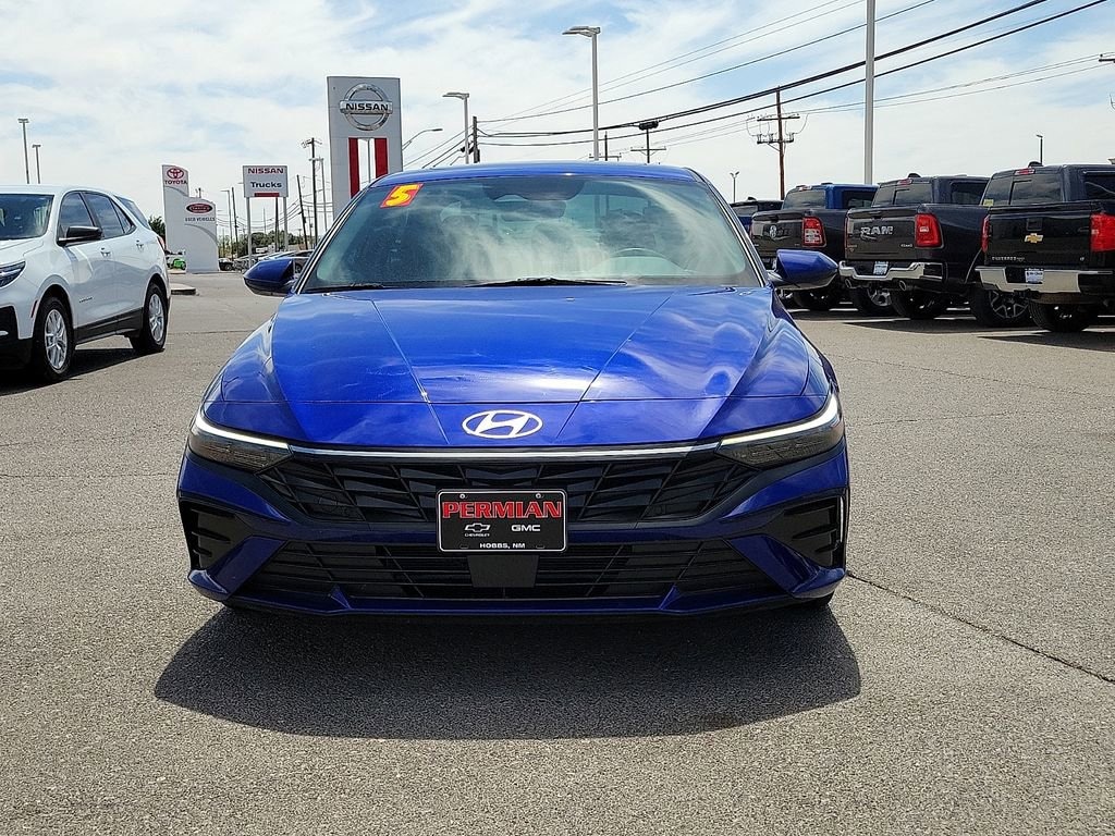 Used 2025 Hyundai Elantra SEL Convenience