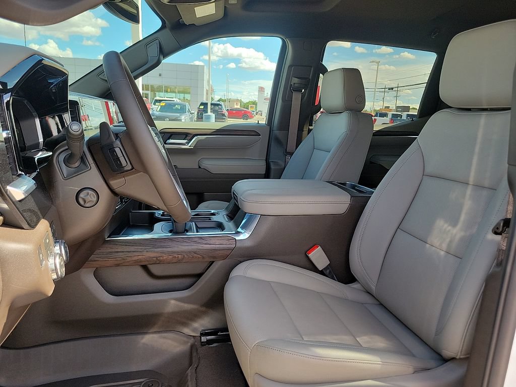 2026 GMC Sierra 1500 SLT - Photo 23