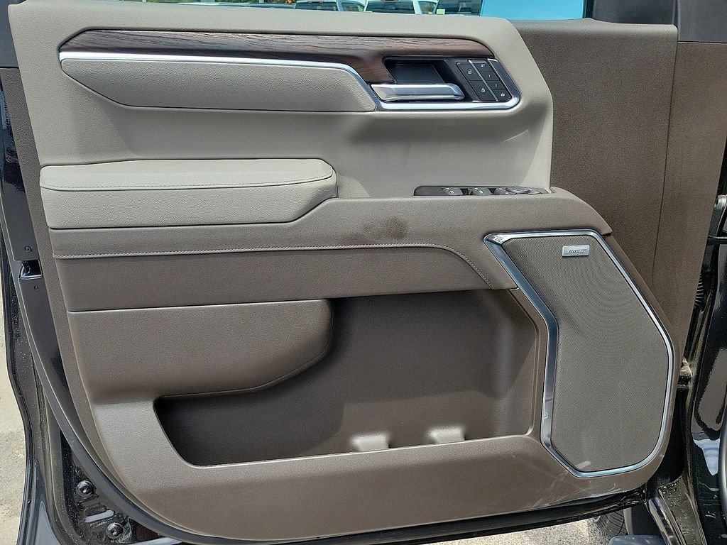 2026 GMC Sierra 1500 SLT - Photo 18
