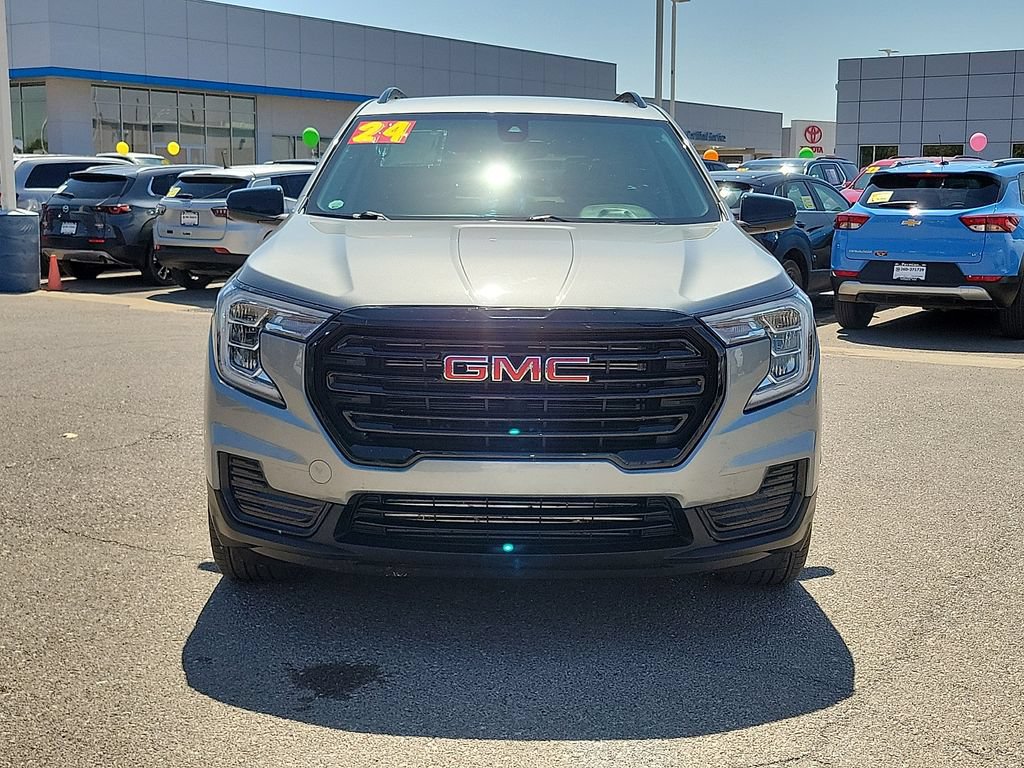Used 2024 GMC Terrain SLE SUV