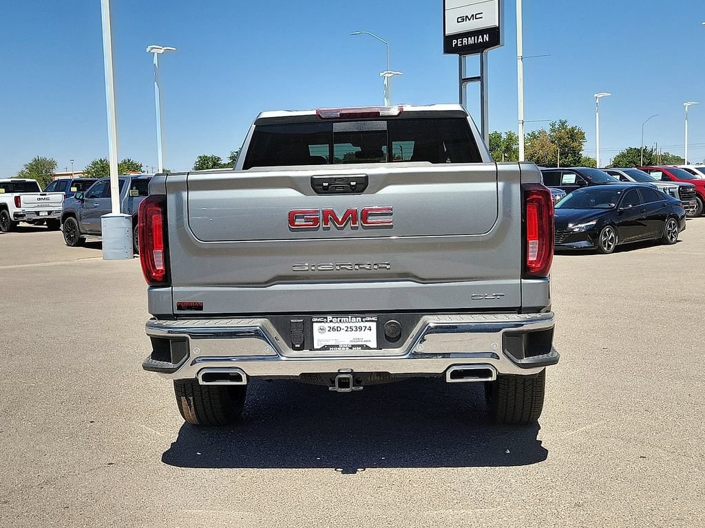2026 GMC Sierra 1500 SLT - Photo 11