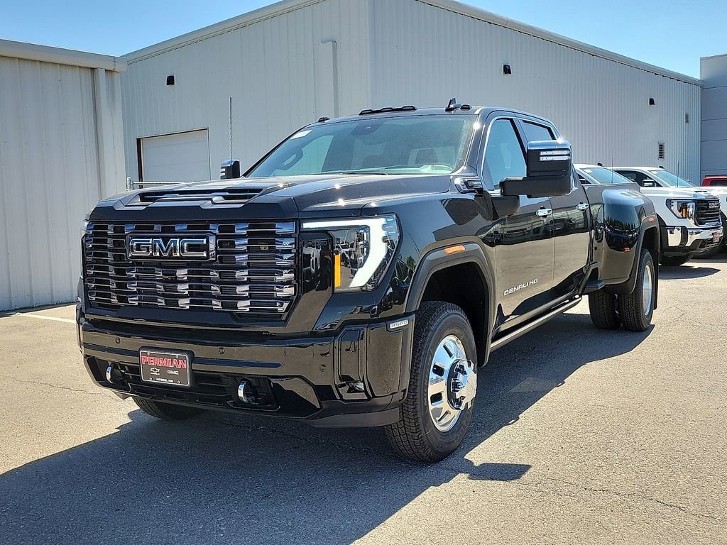 New 2026 GMC Sierra 3500 HD Denali Ultimate DRW Truck