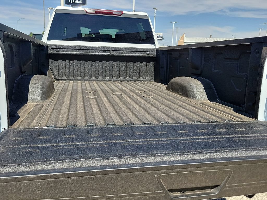 2026 GMC Sierra 2500HD Pro - Photo 18
