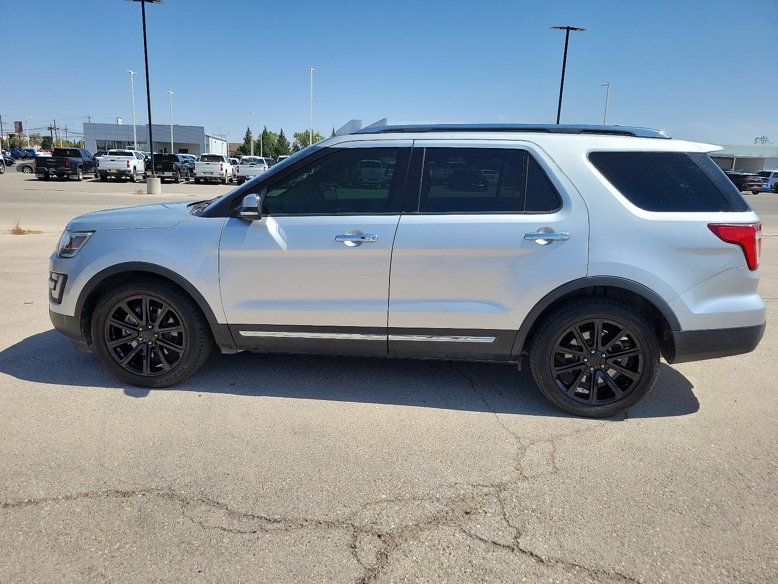 Used 2017 Ford Explorer Limited with VIN 1FM5K7F81HGC37746 for sale in Hobbs, NM