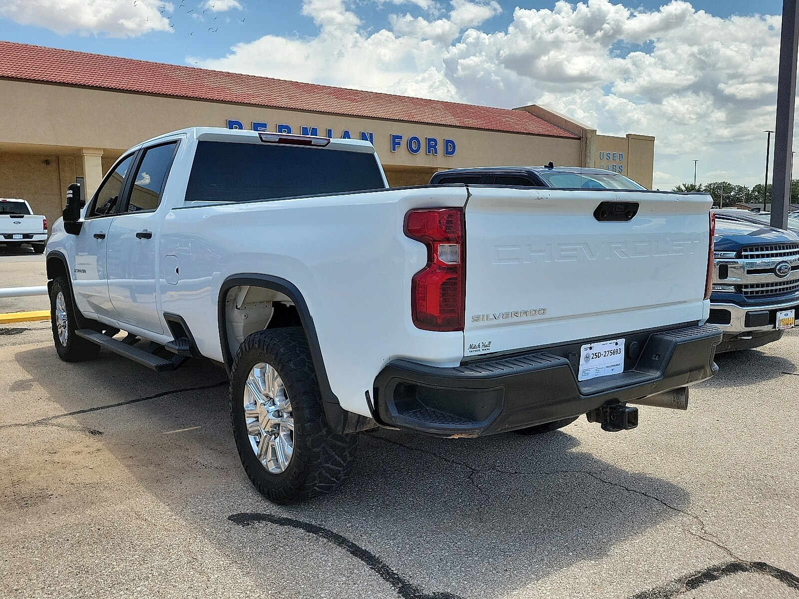2022 Chevrolet Silverado 2500HD Work Truck photo 2
