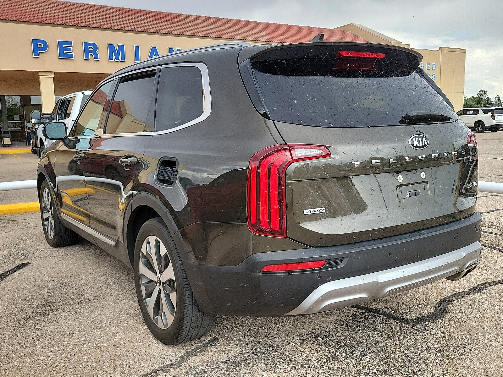 2021 Kia Telluride EX photo 2