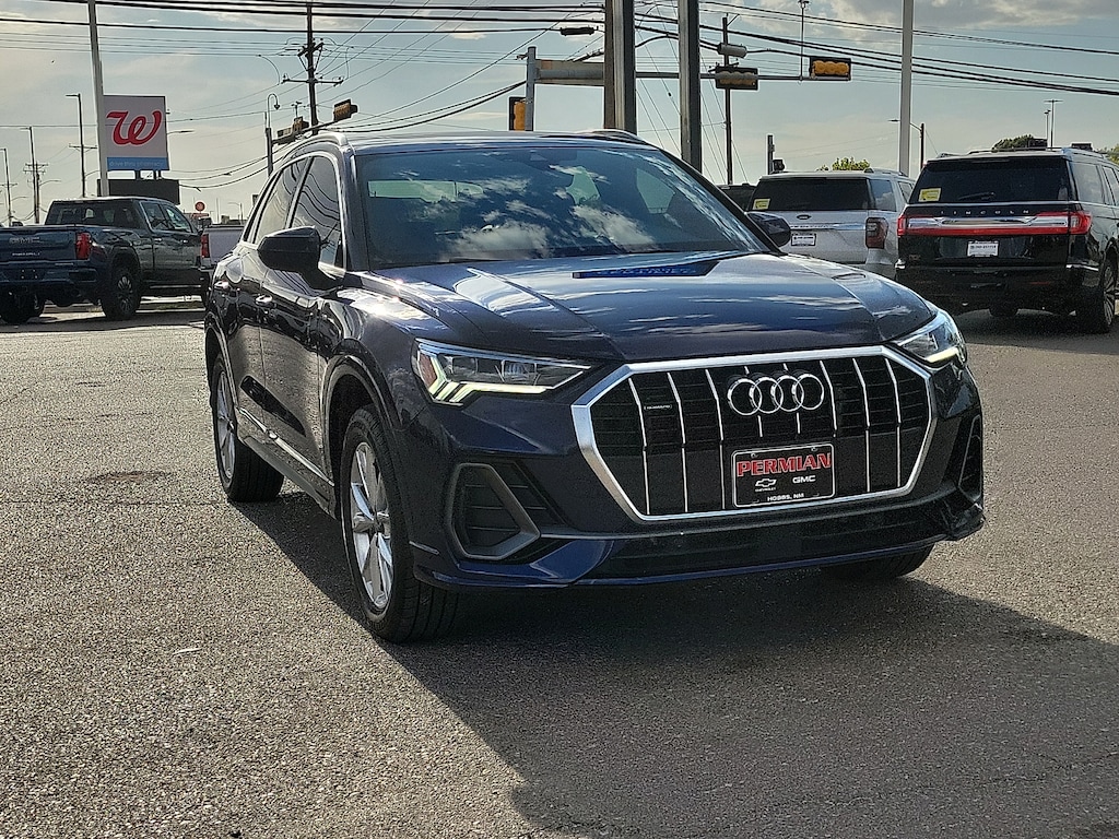 Used 2024 Audi Q3 Premium 45 Tfsi S Line Quattro Tiptronic Sport Utility