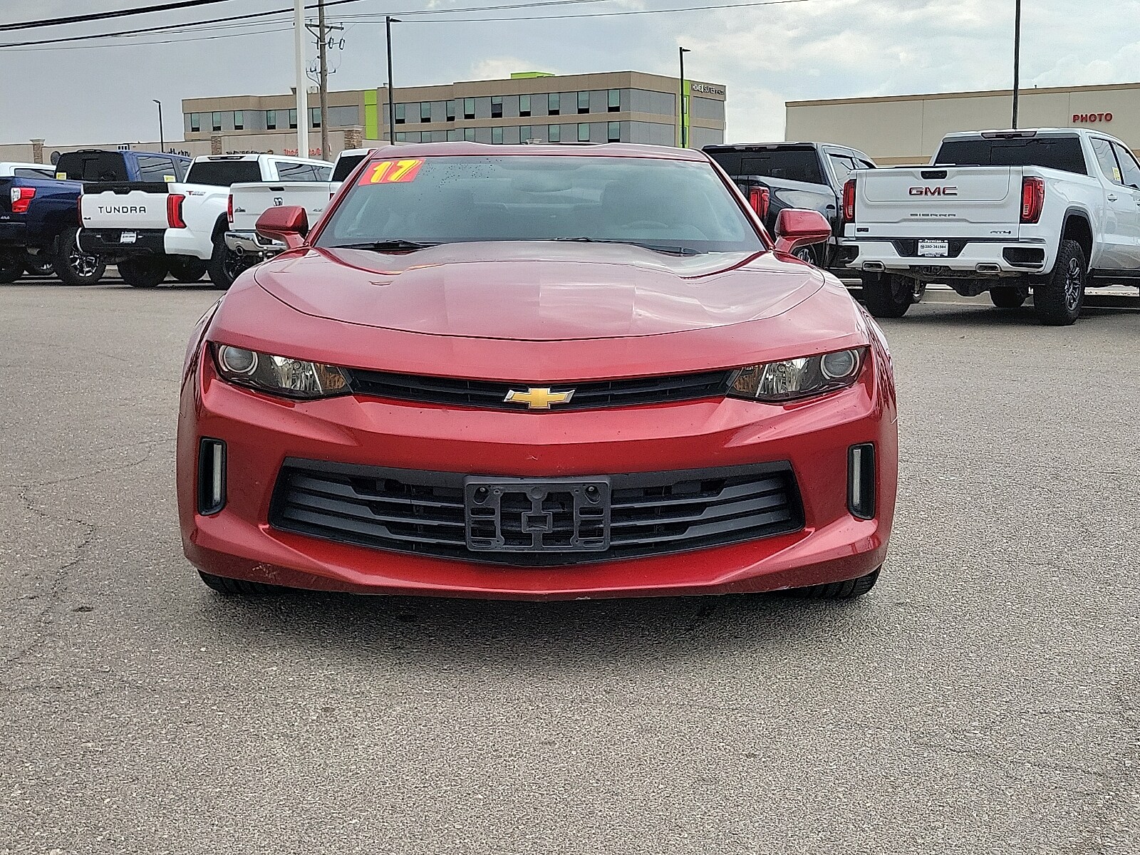 2017 Chevrolet Camaro 1LT photo 3