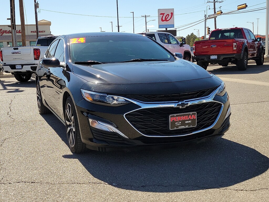 Used 2024 Chevrolet Malibu FWD RS Sedan