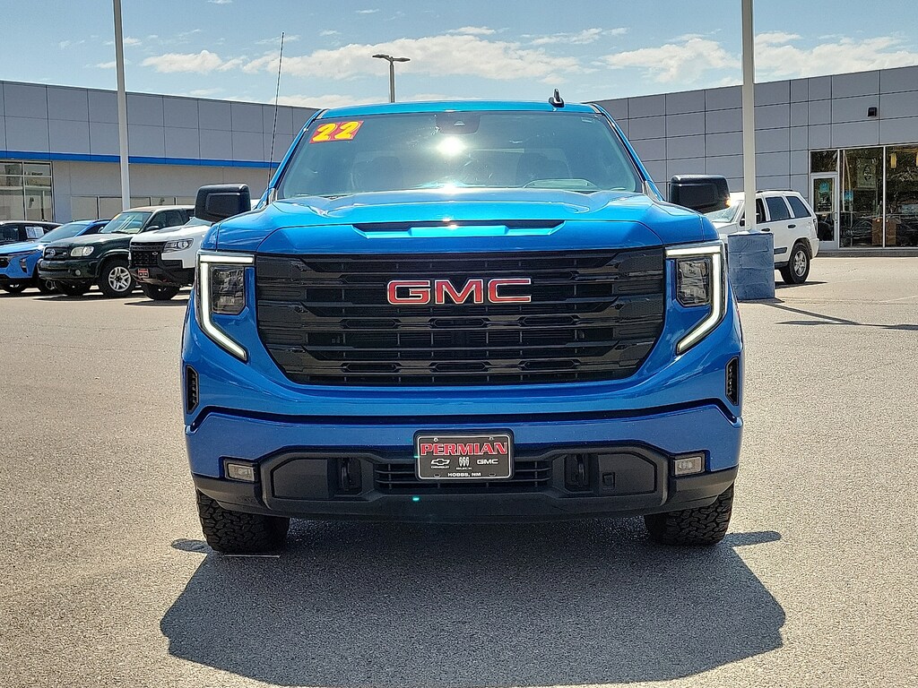 Used 2022 GMC Sierra 1500 4WD Crew Cab Standard Box Elevation Crew Cab