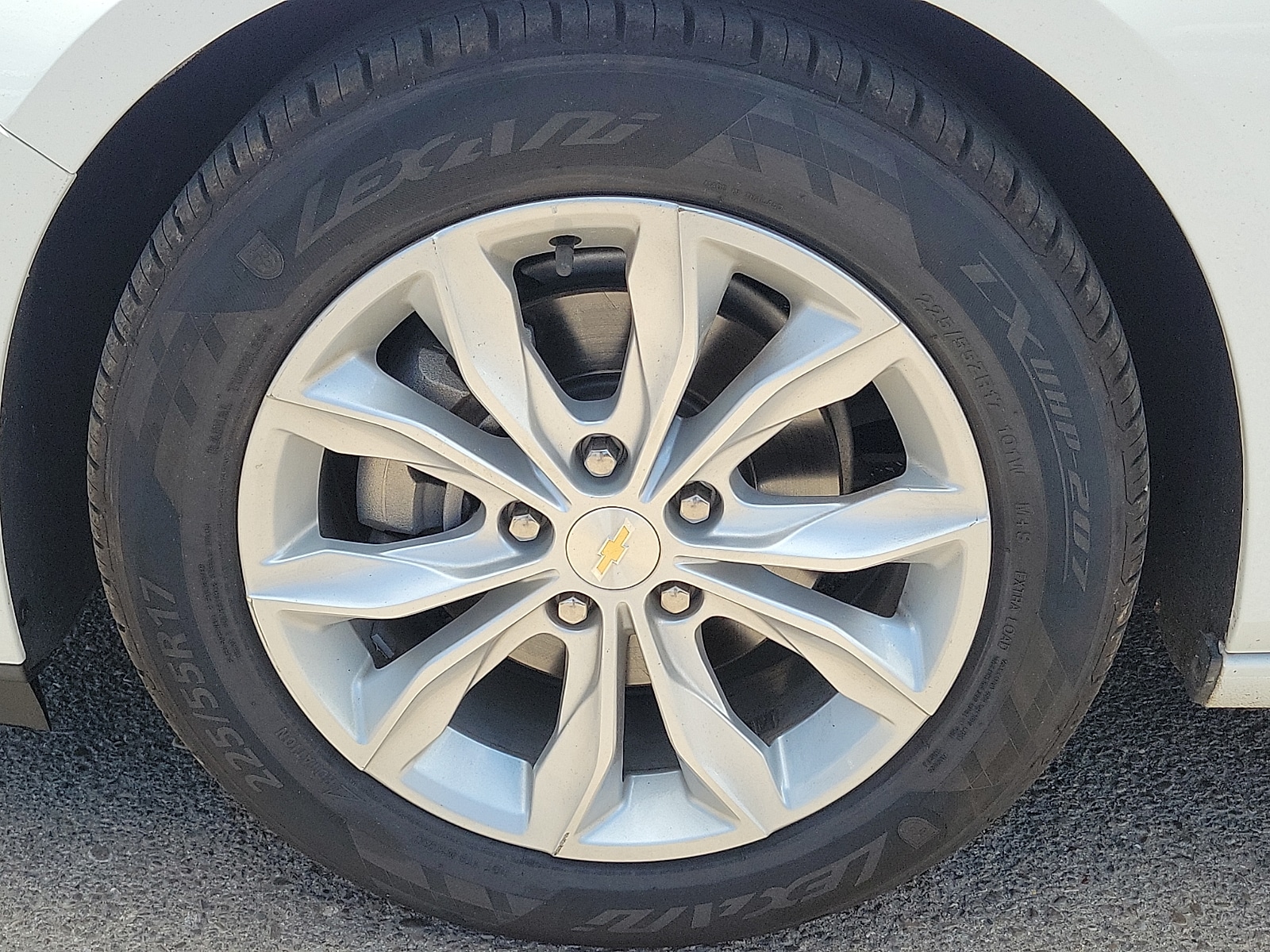 2024 Chevrolet Malibu 1LT - Photo 14