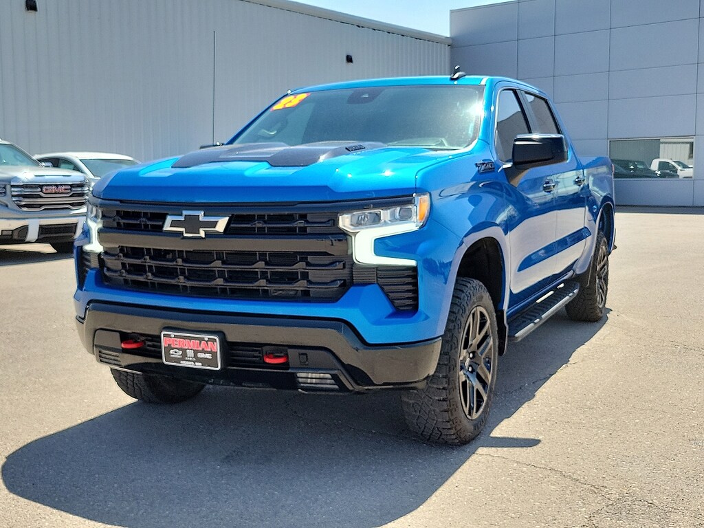 Used 2023 Chevrolet Silverado 1500 4WD Crew Cab Short Bed LT Trail Boss Crew Cab