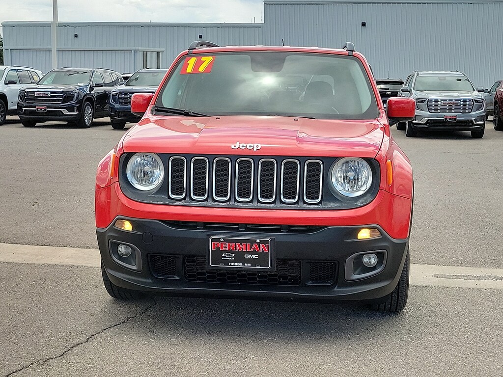 Used 2017 Jeep Renegade Latitude FWD Sport Utility