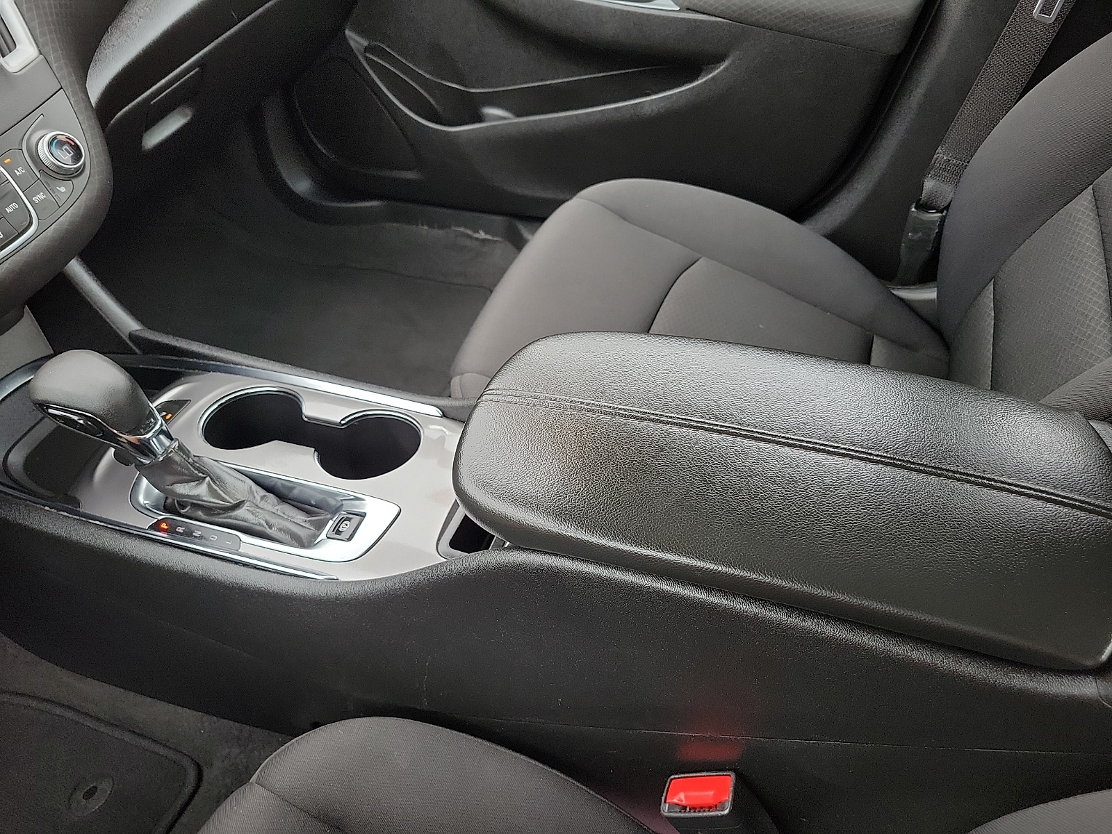 2024 Chevrolet Malibu 1LT - Photo 25