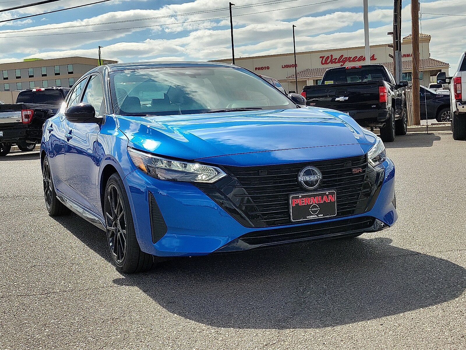 2025 Nissan Sentra SR photo 2