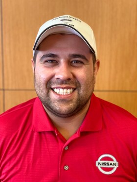 Staff member RICARDO VARA from 010db5a194bb