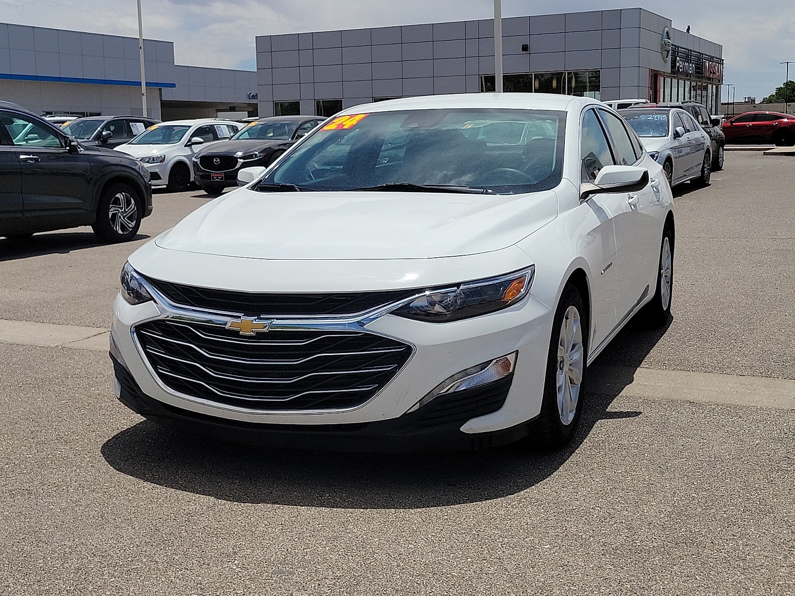 2024 Chevrolet Malibu 1LT - Photo 4
