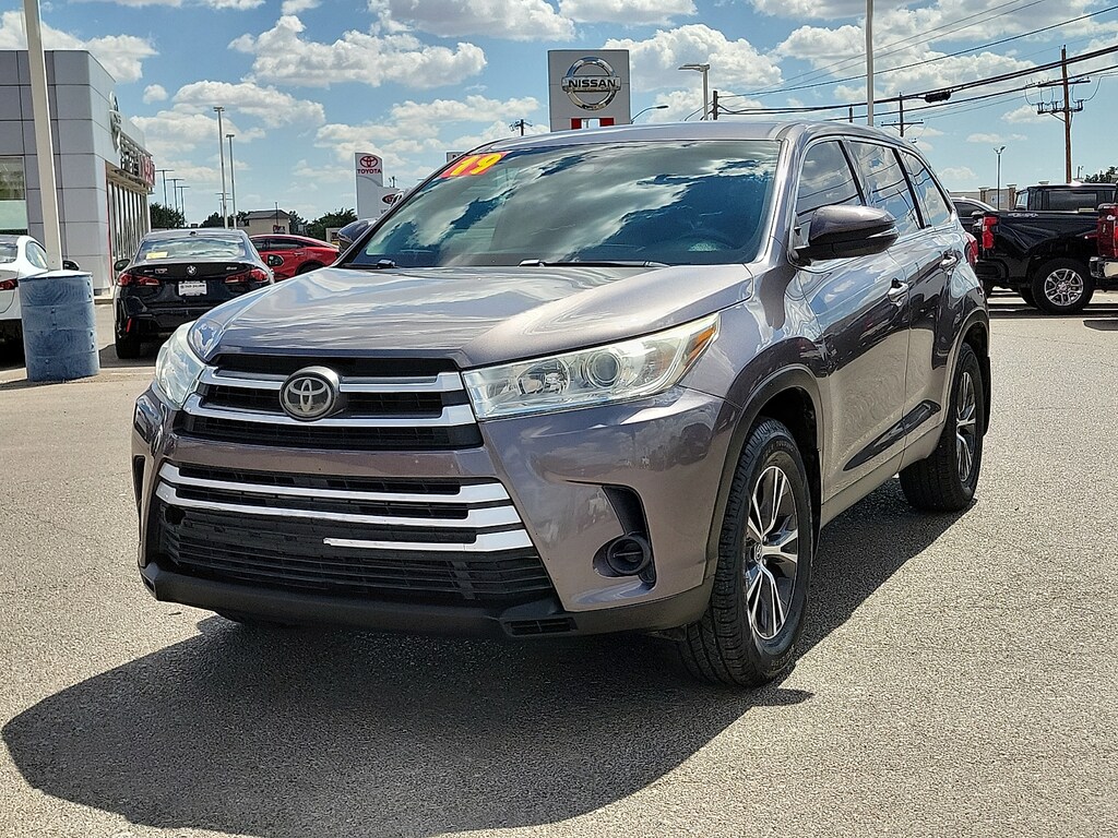 Used 2019 Toyota Highlander LE Plus Sport Utility