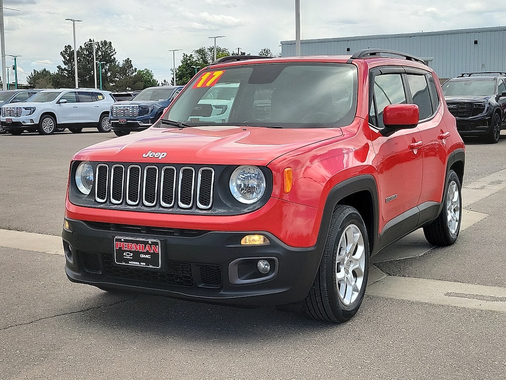 Used 2017 Jeep Renegade Latitude FWD Sport Utility