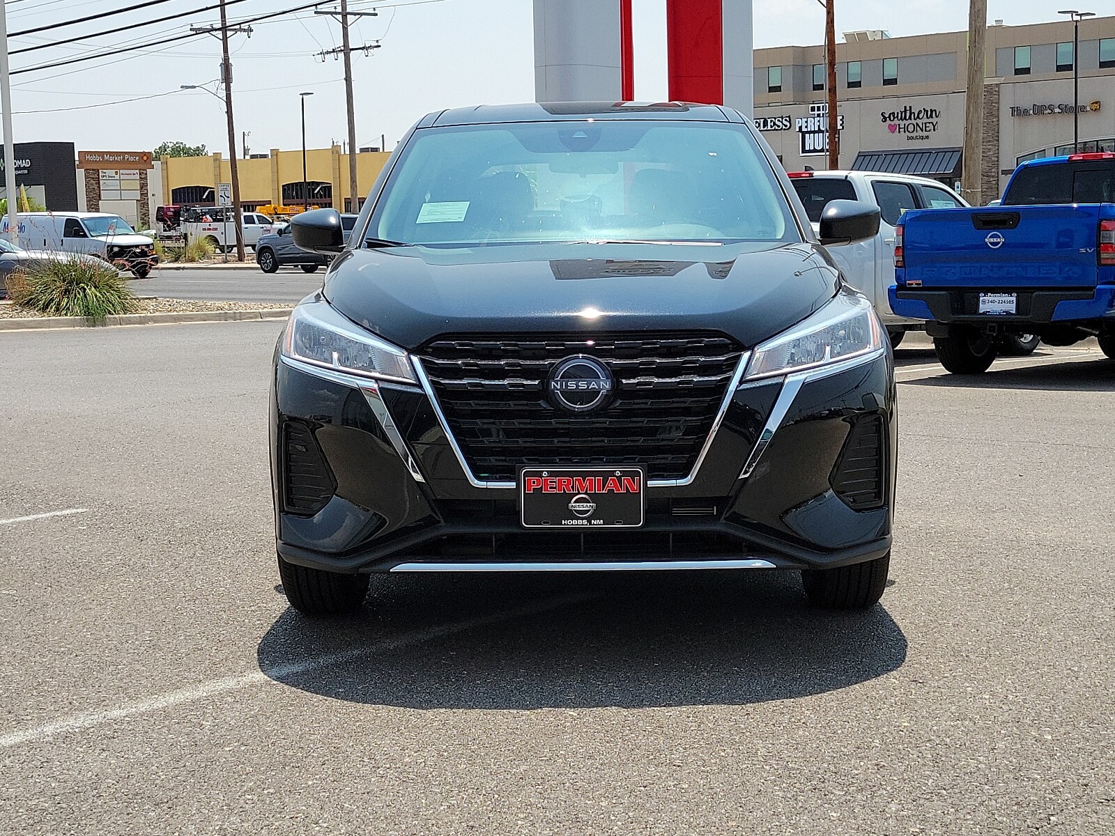 2024 Nissan Kicks S photo 3